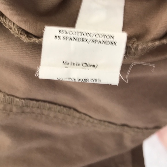 🐥4/$30🐥Light weight short sleeves shirt - Picture 4 of 5